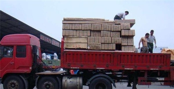 深圳到銅仁貨運公司-回程車-配貨車-回頭車-客戶至上